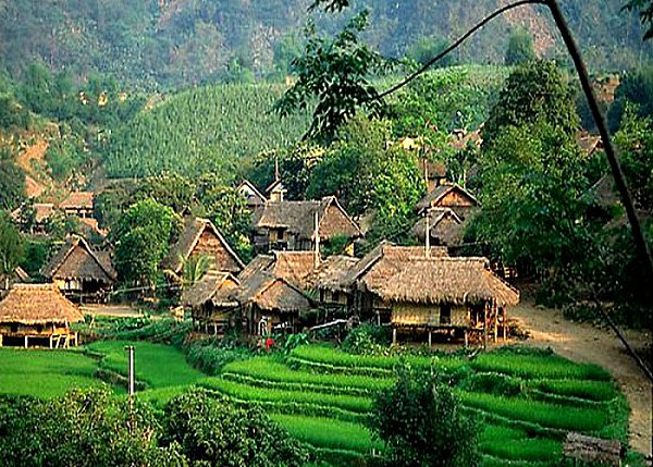 Mai Chau Travel Guide