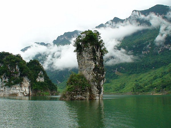 Tuyen Quang Travel Guide